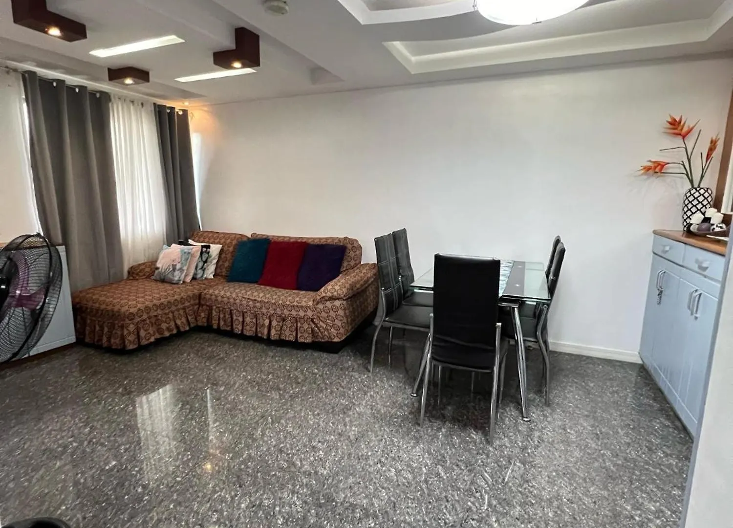 One Oasis Davao Condo 2Br Behind Sm Mall With Wifi & Pool 0*,
